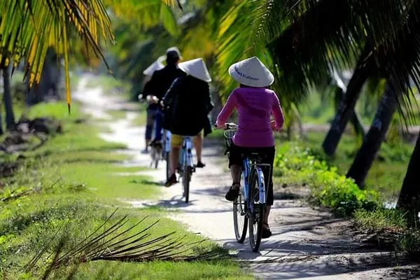 Campagne-paisible-des-cyclistes