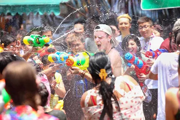 Festival de Songkran 600 Festival de Songkran 600