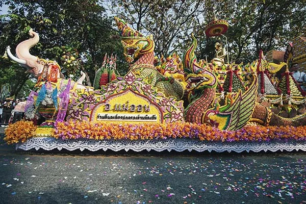 Festival des fleurs de Chiang Mai 600 Festival des fleurs de Chiang Mai 600