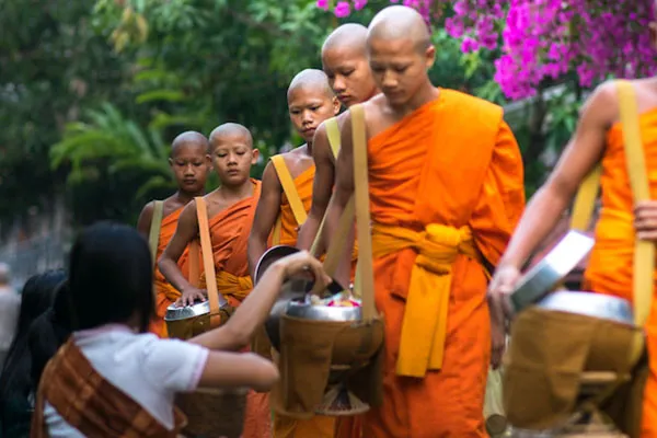 offrandes luang prabang 600